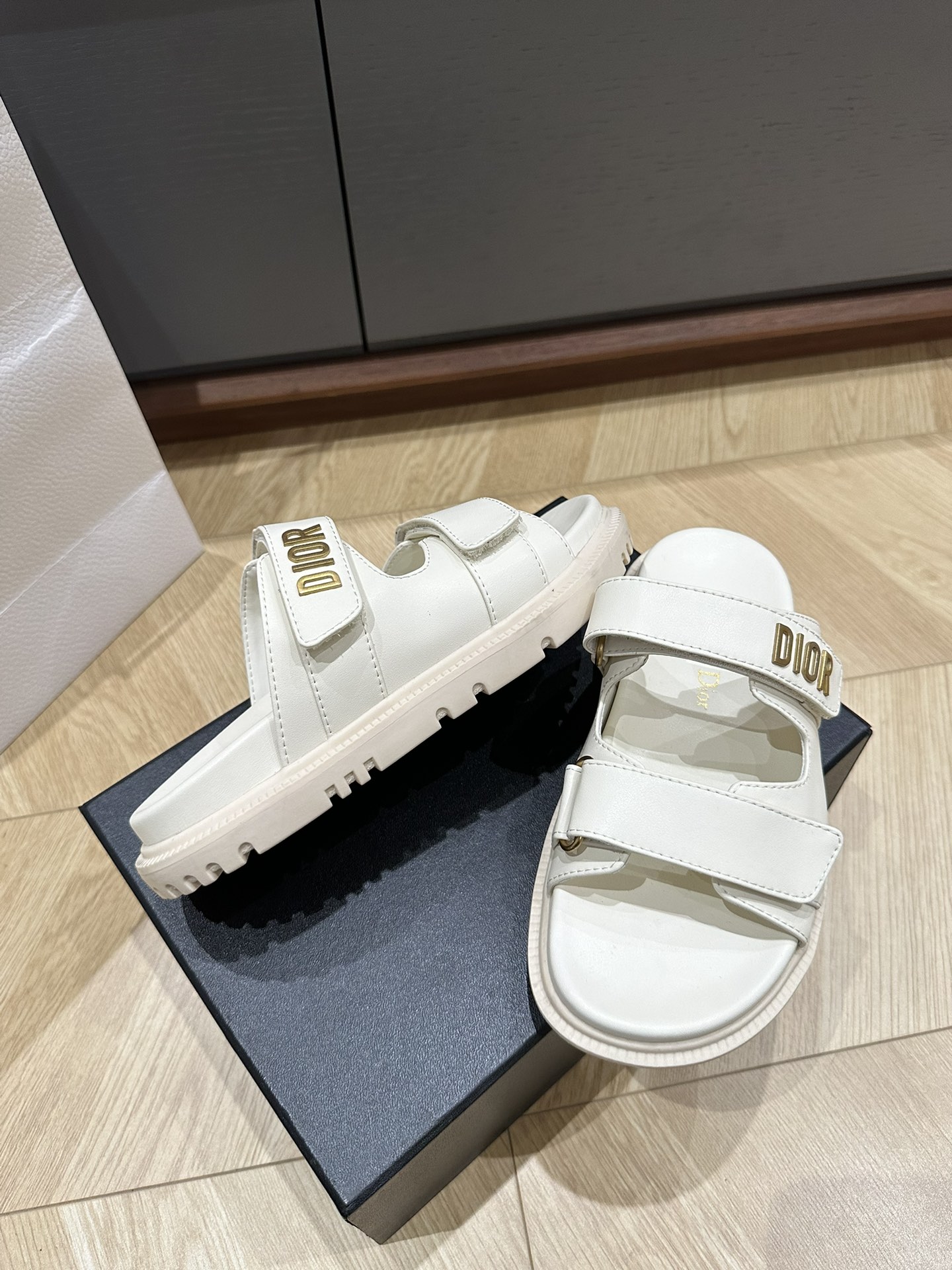 D*or 2025SS Sandals (EU35-41)