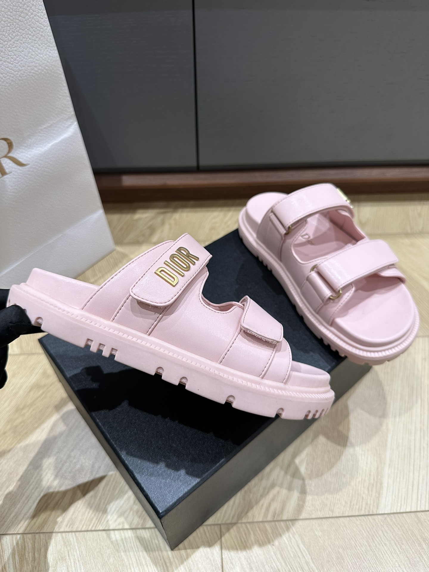 D*or 2025SS Sandals (EU35-41)