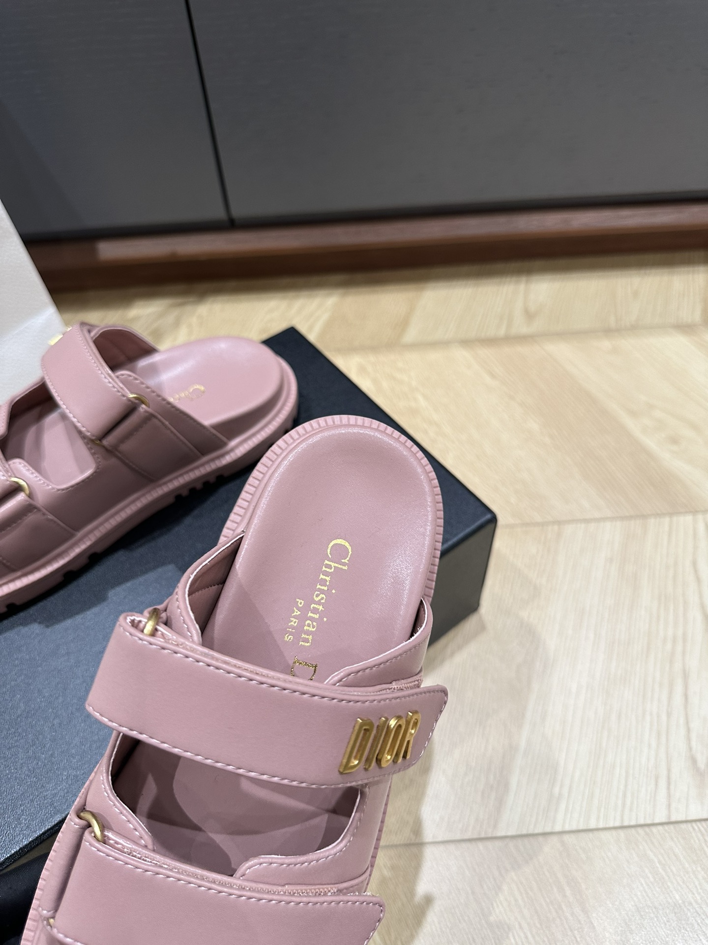 D*or 2025SS Sandals (EU35-41)