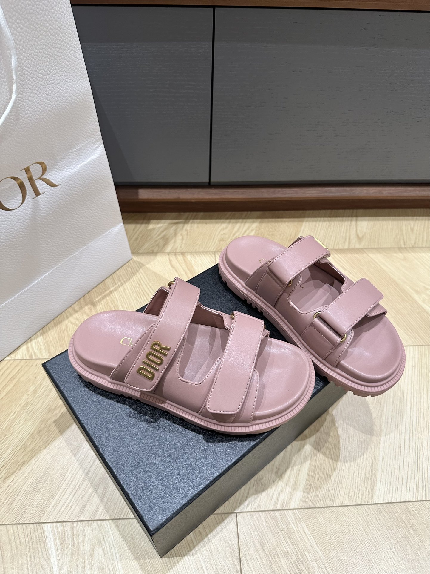 D*or 2025SS Sandals (EU35-41)