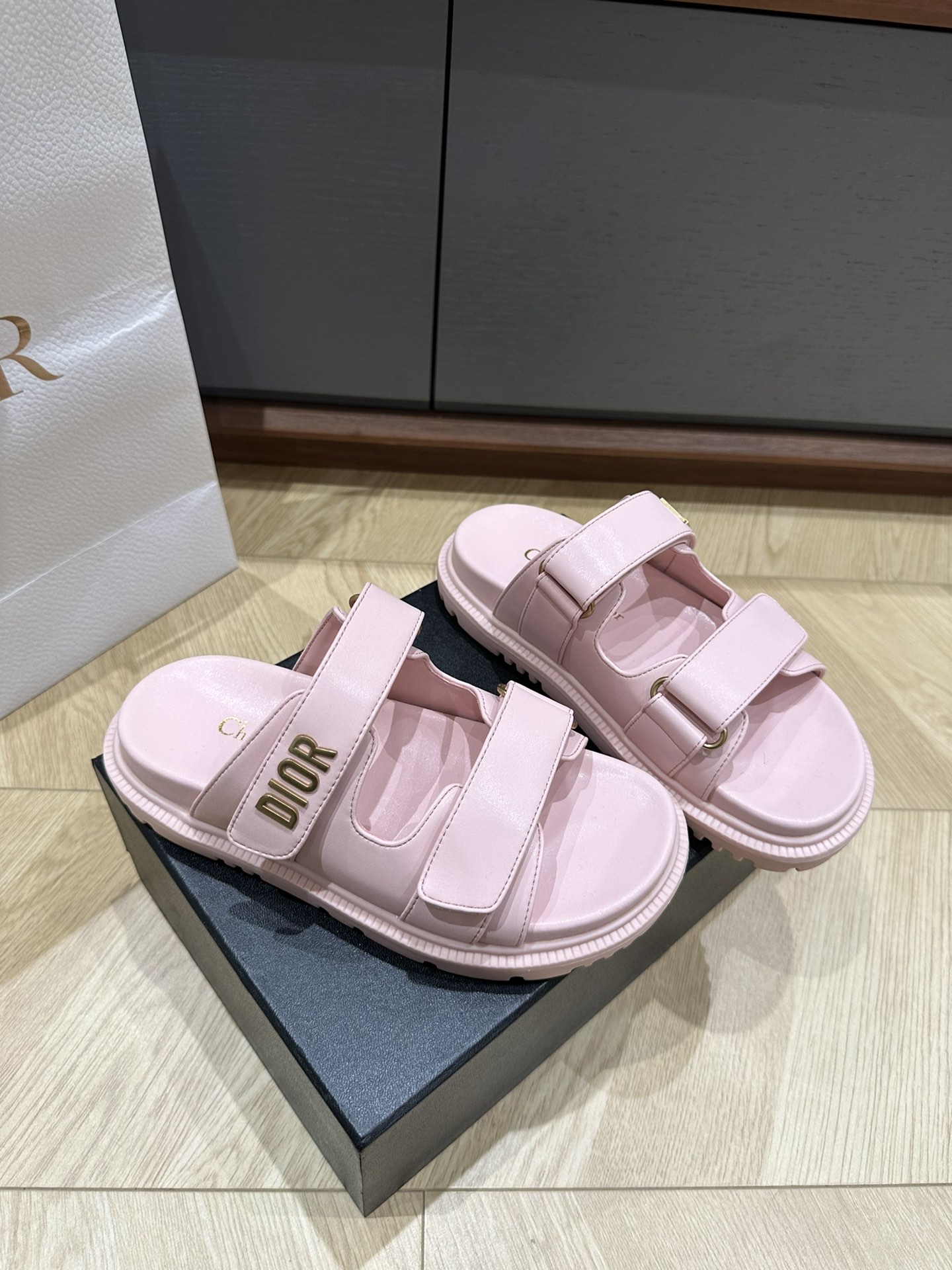 D*or 2025SS Sandals (EU35-41)