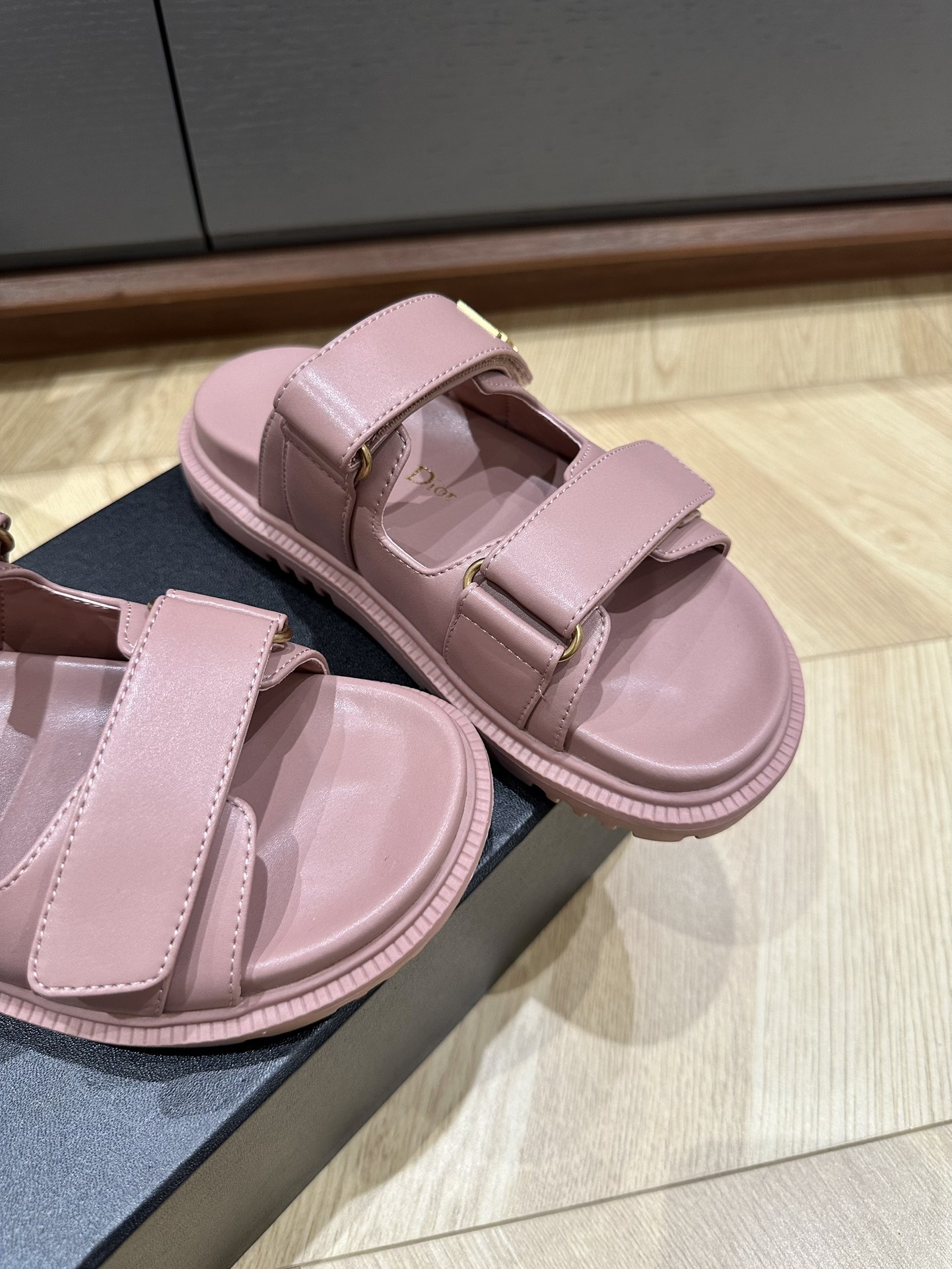 D*or 2025SS Sandals (EU35-41)
