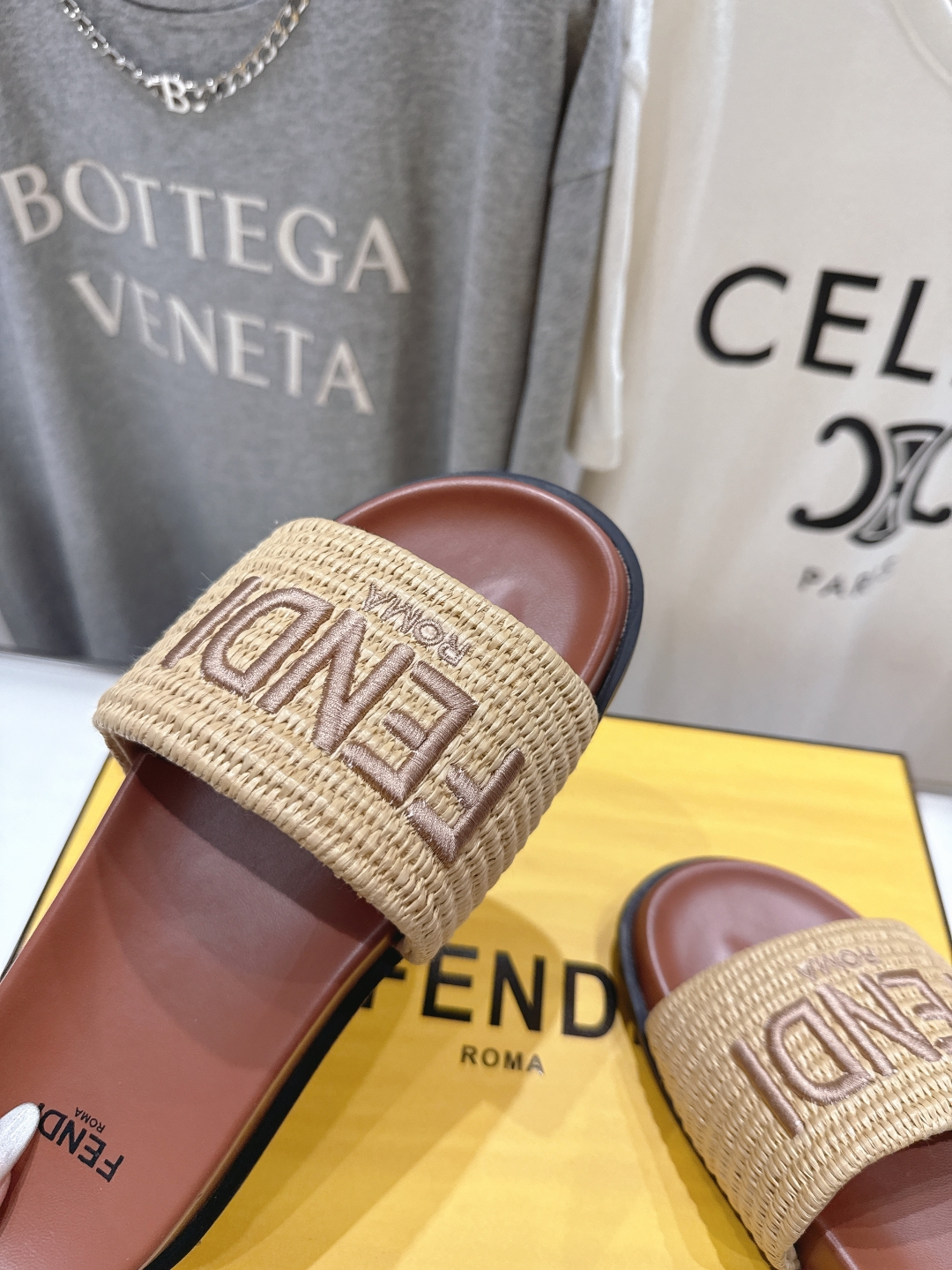 Fendi 2025ss Slides(EU35-44)