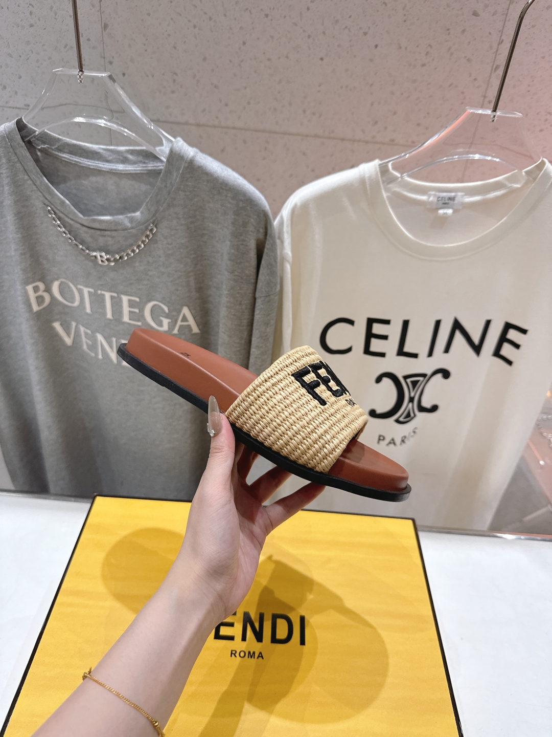 Fendi 2025ss Slides(EU35-44)