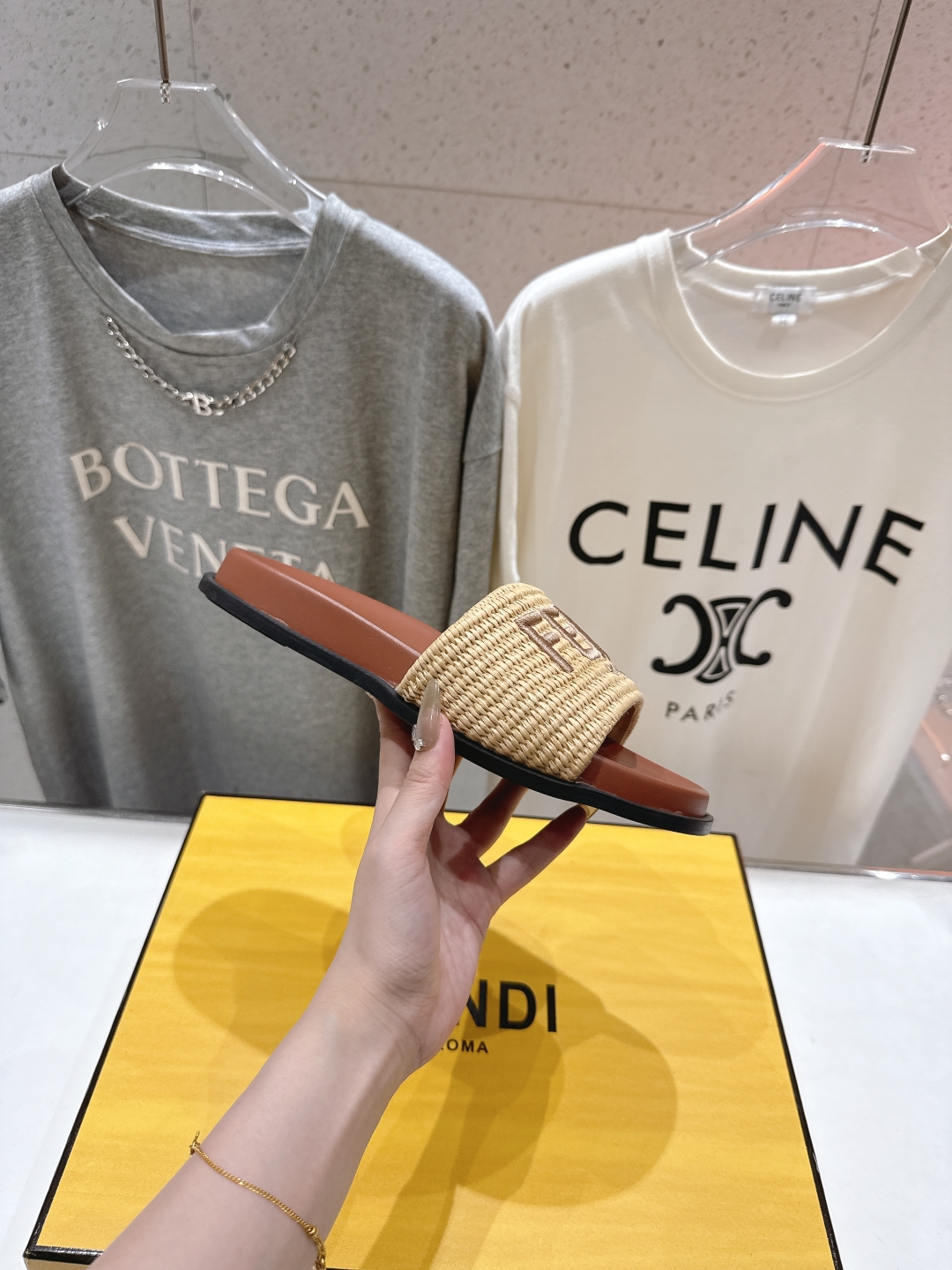 Fendi 2025ss Slides(EU35-44)