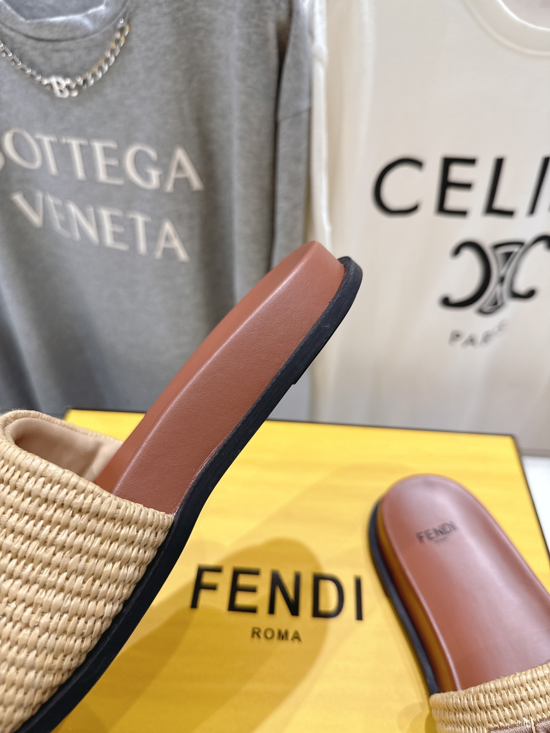 Fendi 2025ss Slides(EU35-44)