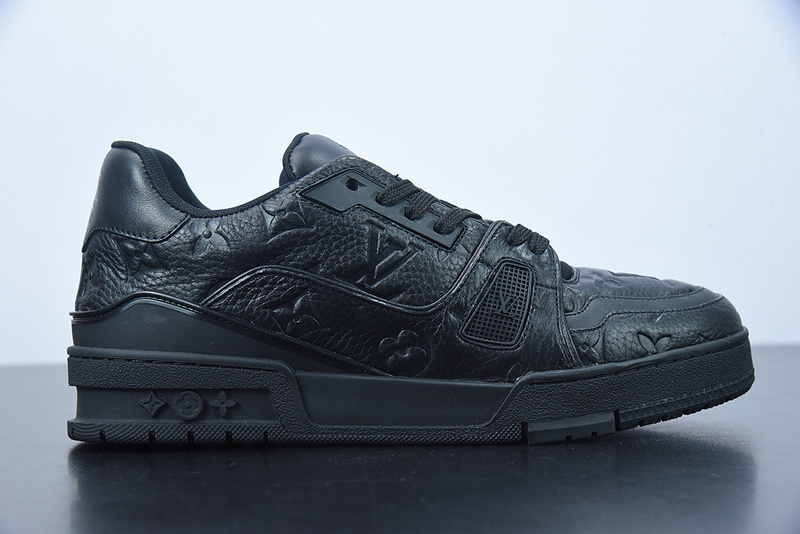 Louis Vuitton Trainer Sneakers(EU35-45)
