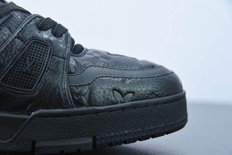 Louis Vuitton Trainer Sneakers(EU35-45)