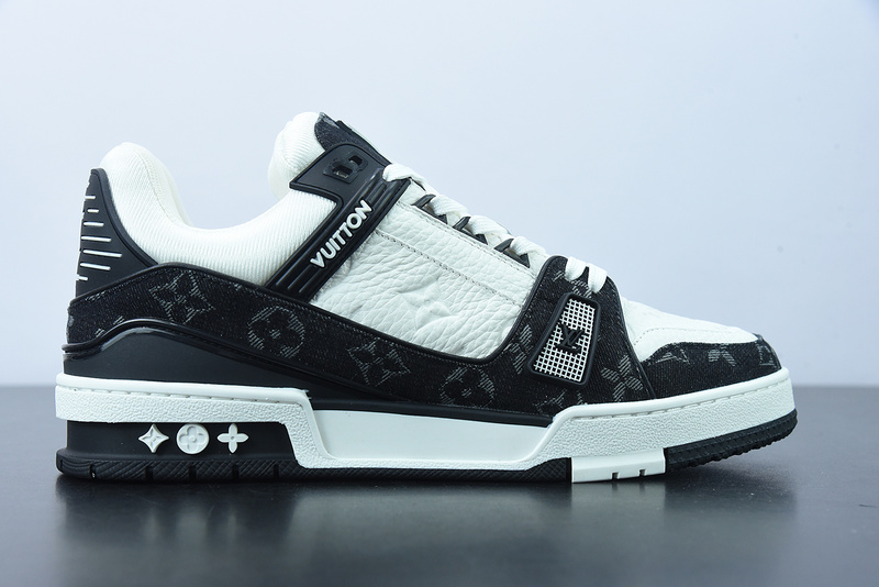 Louis Vuitton Trainer Sneakers(EU35-45)