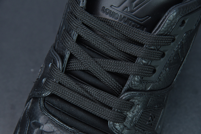 Louis Vuitton Trainer Sneakers(EU35-45)