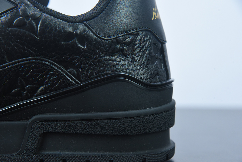 Louis Vuitton Trainer Sneakers(EU35-45)