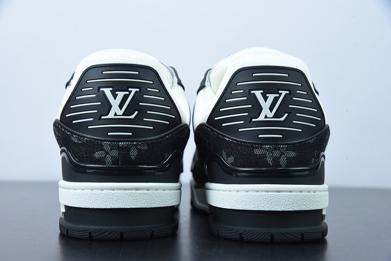 Louis Vuitton Trainer Sneakers(EU35-45)