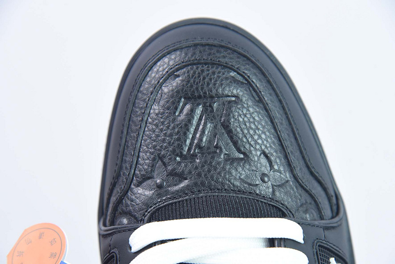 Louis Vuitton Trainer Sneakers(EU35-45)