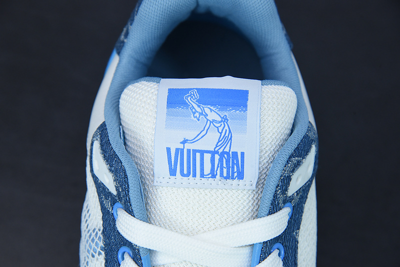 Louis Vuitton Trainer Sneakers(EU35-45)