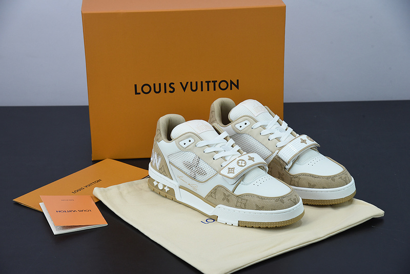 Louis Vuitton Trainer Sneakers(EU35-45)