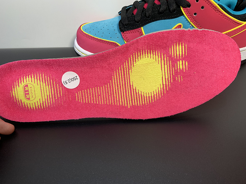 Nike SB Low Ms.Pacman 313170-461