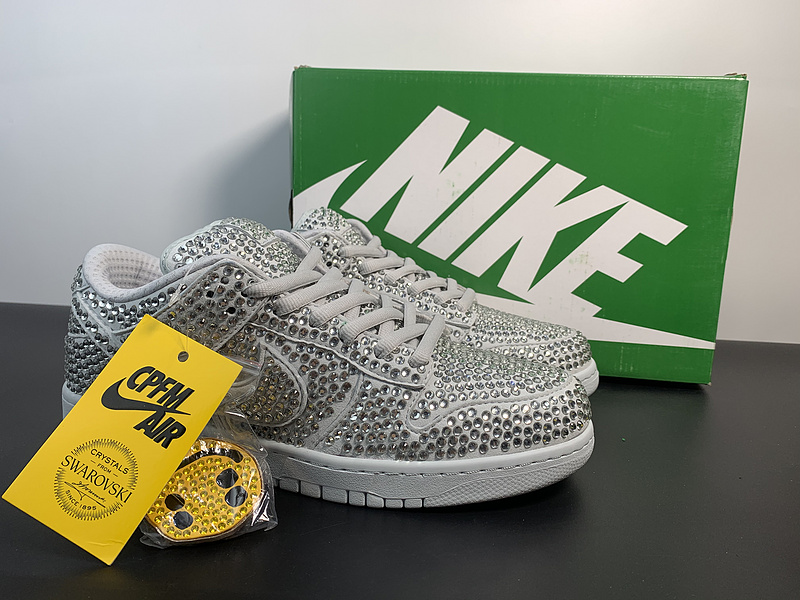 Cactus Plant Flea Market x Nike Dunk Low CZ2670-001