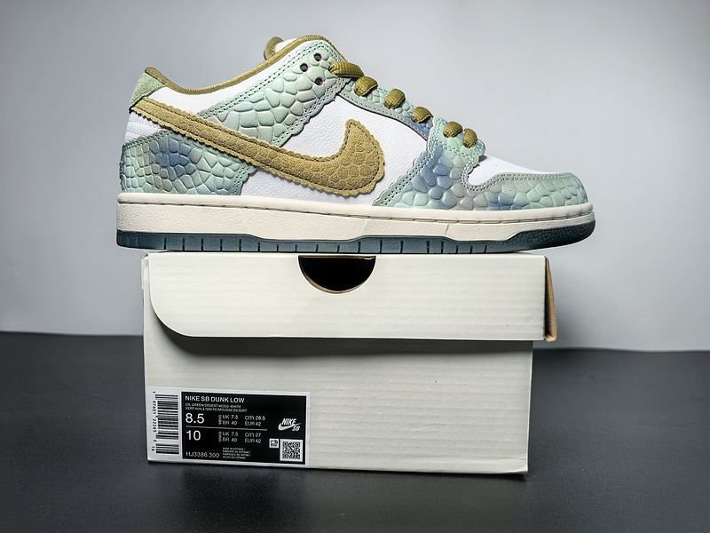 Alexis Sablone x Dunk Low SB 'Chameleon' HJ3386-300