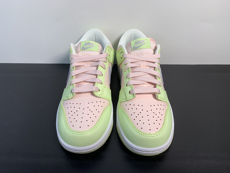 Nike Dunk Low “Light Soft Pink”DD1503