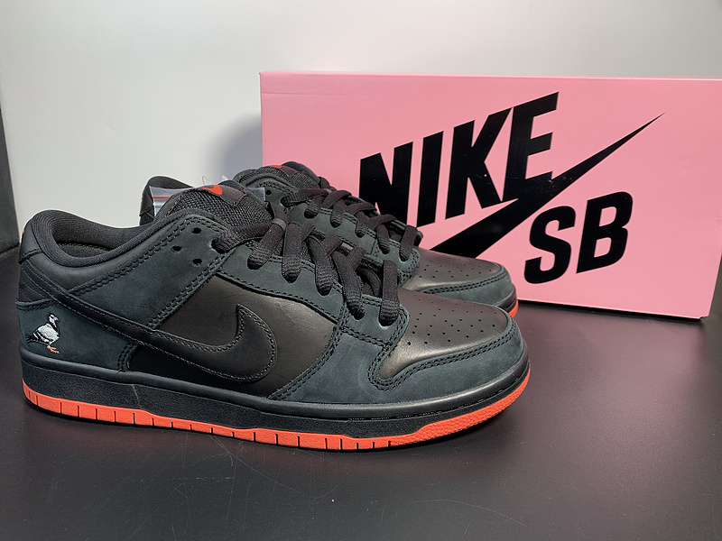 Staple x Nike SB Dunk Low 883232-008
