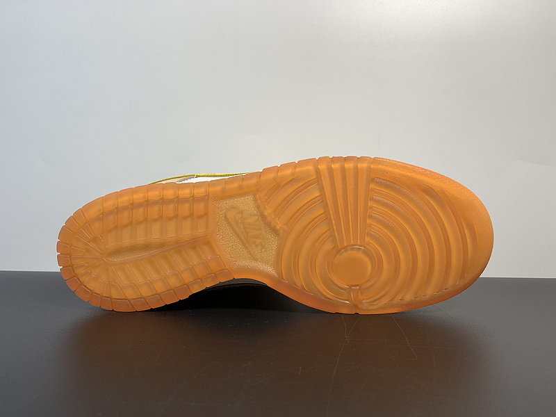 Dunk Low “Lemon Drop”DJ6902-700
