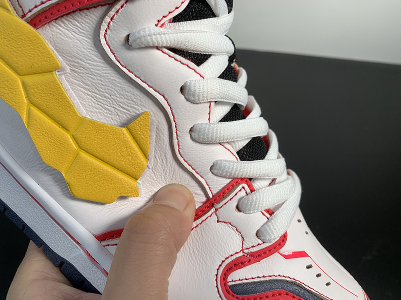 Gundam x Nike SB Dunk High DH7717-100​