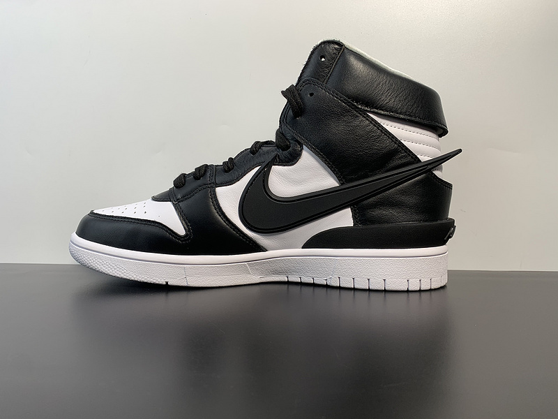 Ambush x Nike Dunk High”“ Black / White”CU7544-001