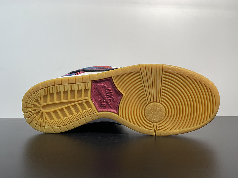 Parra x NK SB Dunk Low DH7695-600