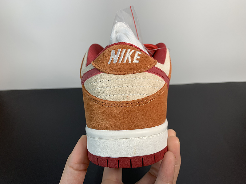 SB Dunk Low Pro“Russet Cedsr”BQ6817-202