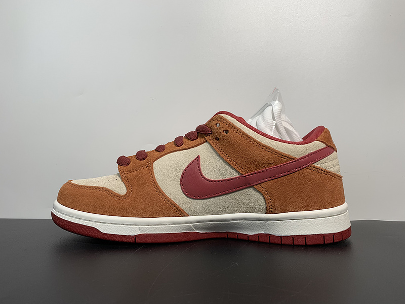 SB Dunk Low Pro“Russet Cedsr”BQ6817-202