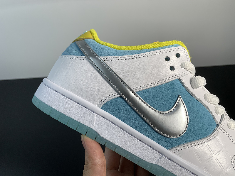 NK SB DUNK LOW Pro QS “Lagoon pulse”DH7687 400