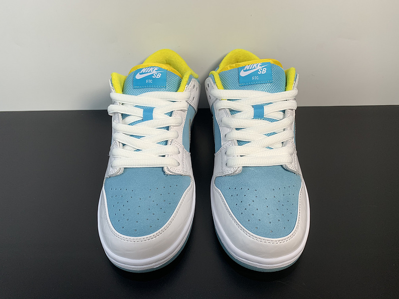 NK SB DUNK LOW Pro QS “Lagoon pulse”DH7687 400