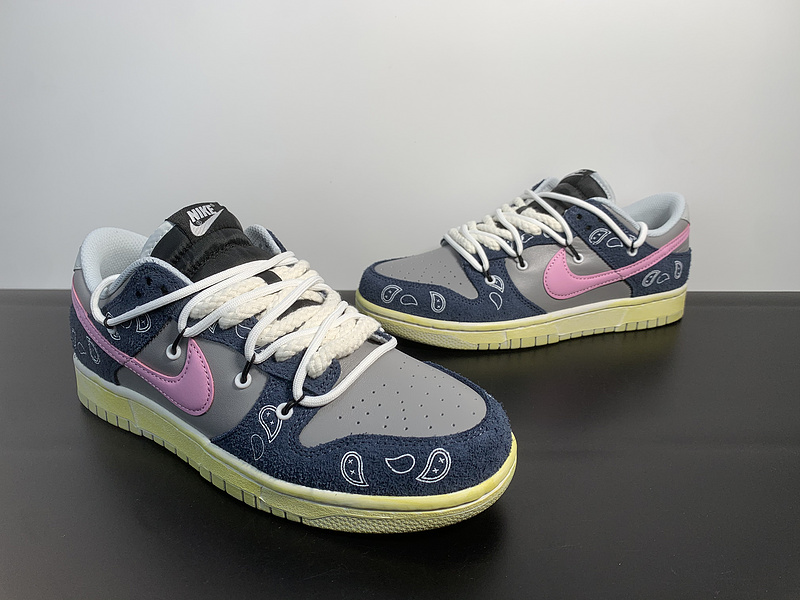 Nike SB Dunk Low Lot