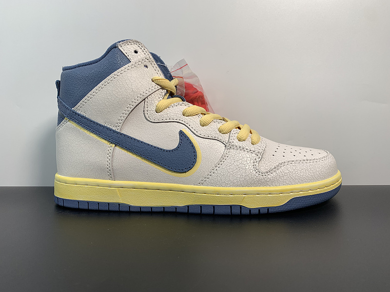 Atlas x Nike SB Dunk High Pro