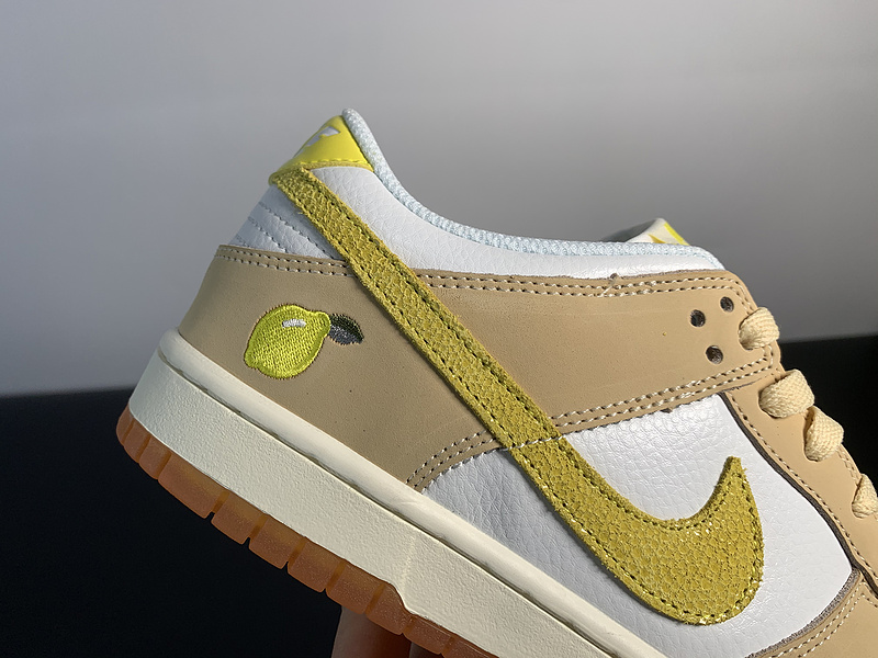 Dunk Low “Lemon Drop”DJ6902-700