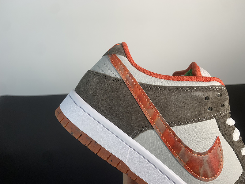 Crushed Skate Shop x Nike SB Dunk Low DH7782-001