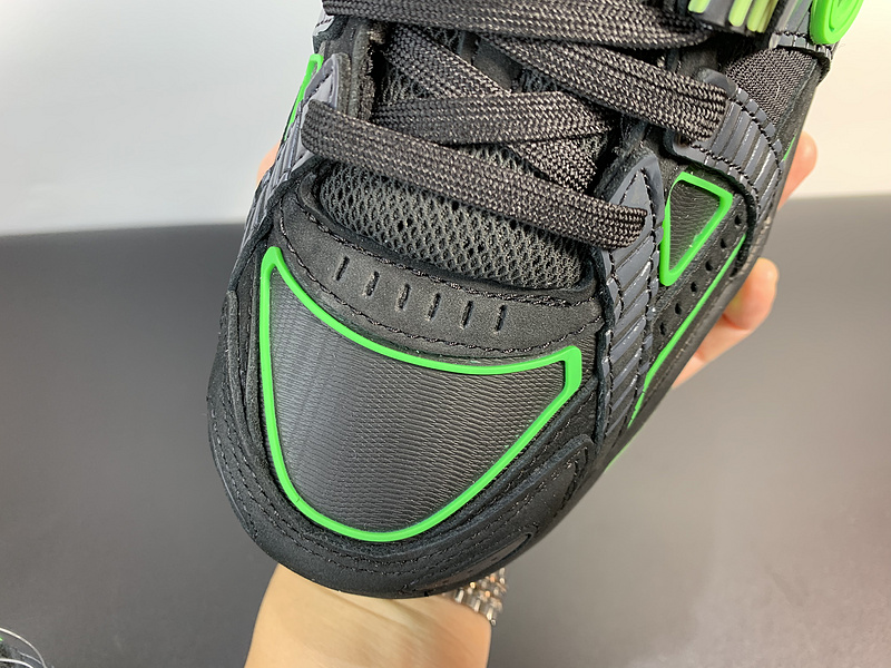 Off-White x Nike Air Rubber Dunk “Green Strike” CU6015-00
