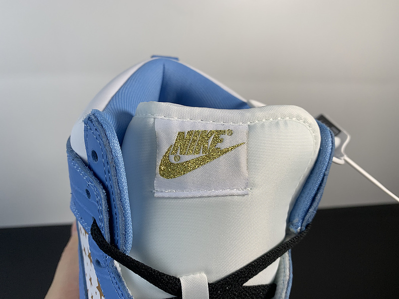 Nike SB Dunk High “Team Crimson”307385-141