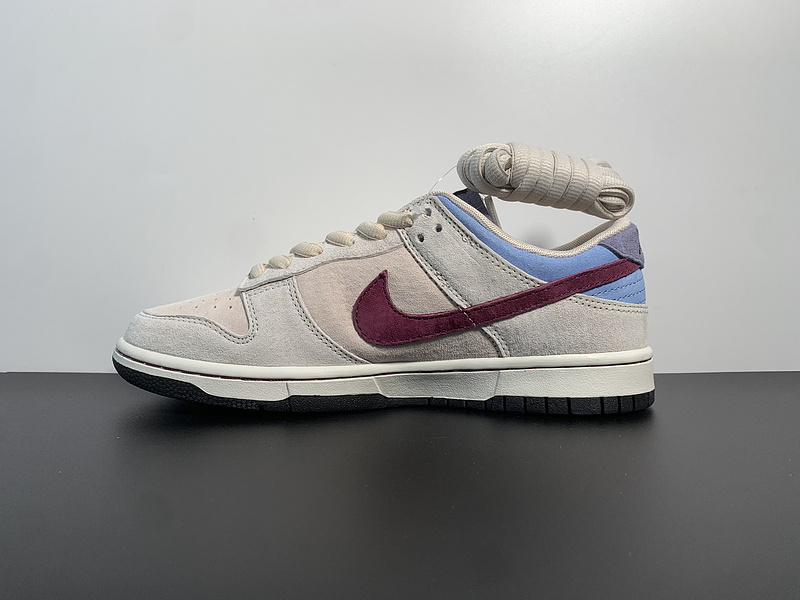 Otomo Katsuhiro x NK SB Dunk Low 