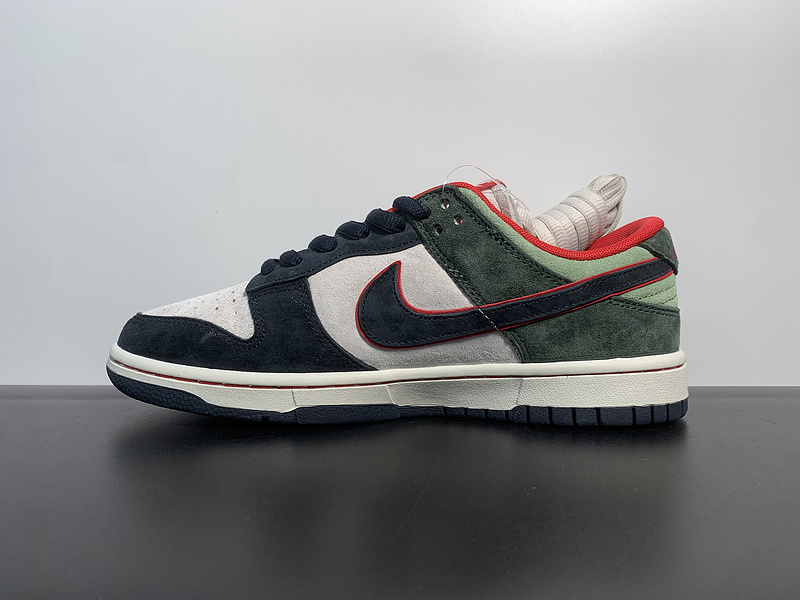 Otomo Katsuhiro x NK SB Dunk Low 