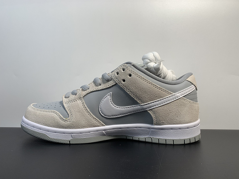 Nk SB Dunk Low “White Wolf Grey”AR0778-110​