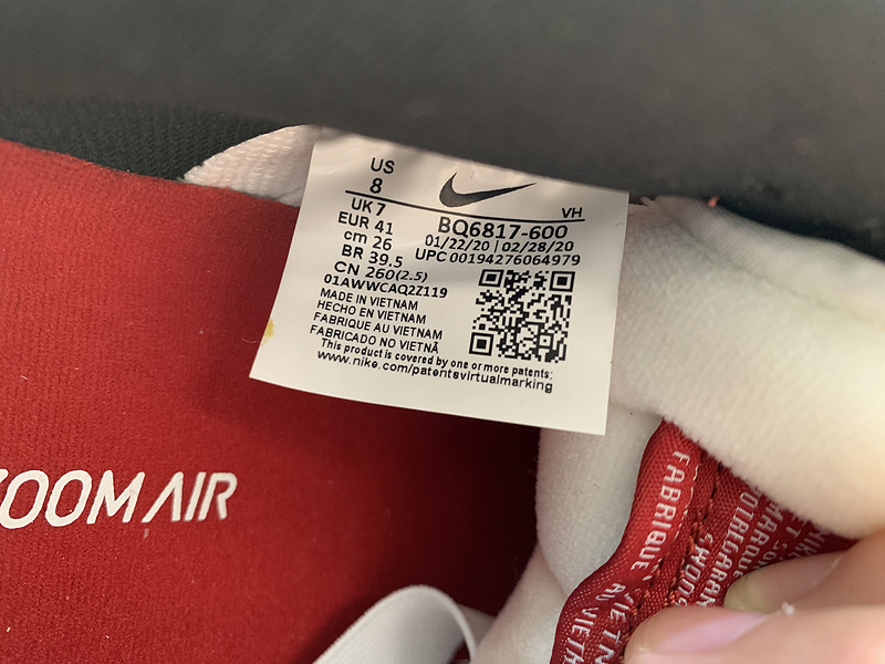 Nike SB Dunk Low Chicago BQ6817-600