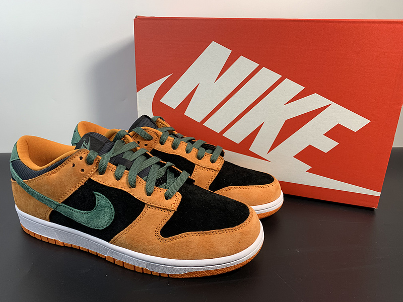 Dunk Low SP A1469-001