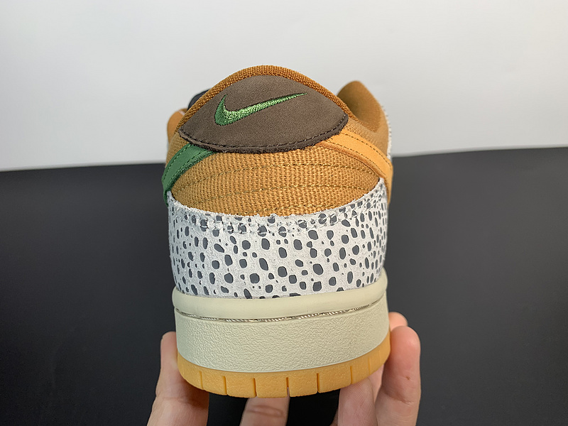 NIKE SB DUNK LOW SAFARI CD2563-002