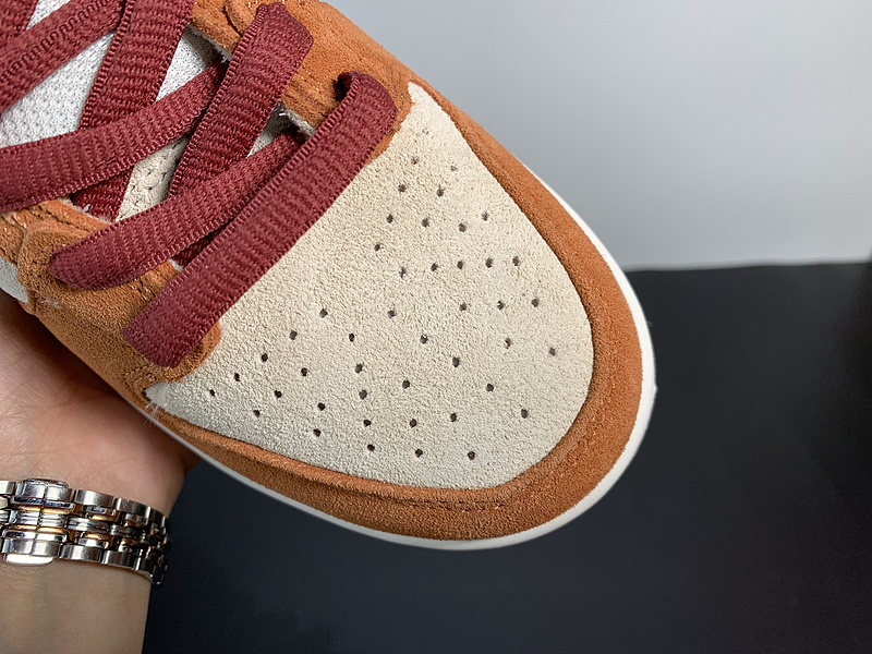 SB Dunk Low Pro“Russet Cedsr”BQ6817-202