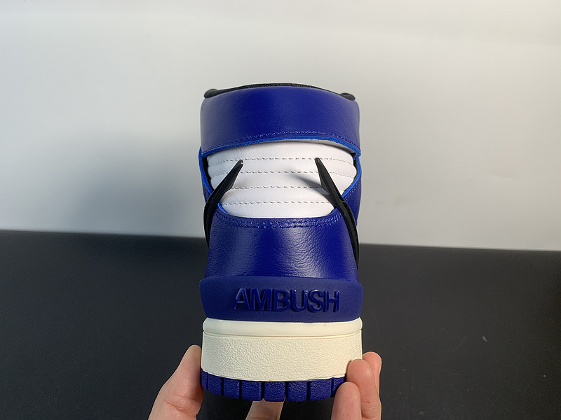 AMBUSH x NK SB Dunk High CU7544-400