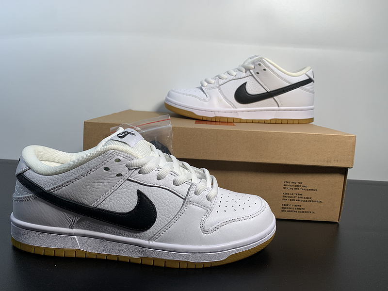 Nike SB Dunk Low CD2563-100