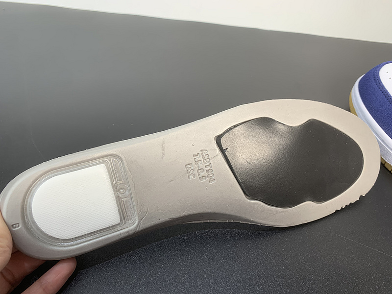 Nike SB Dunk Low “Los Angeles Dodgers”DO9395-400