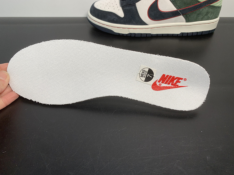 Otomo Katsuhiro x NK SB Dunk Low 