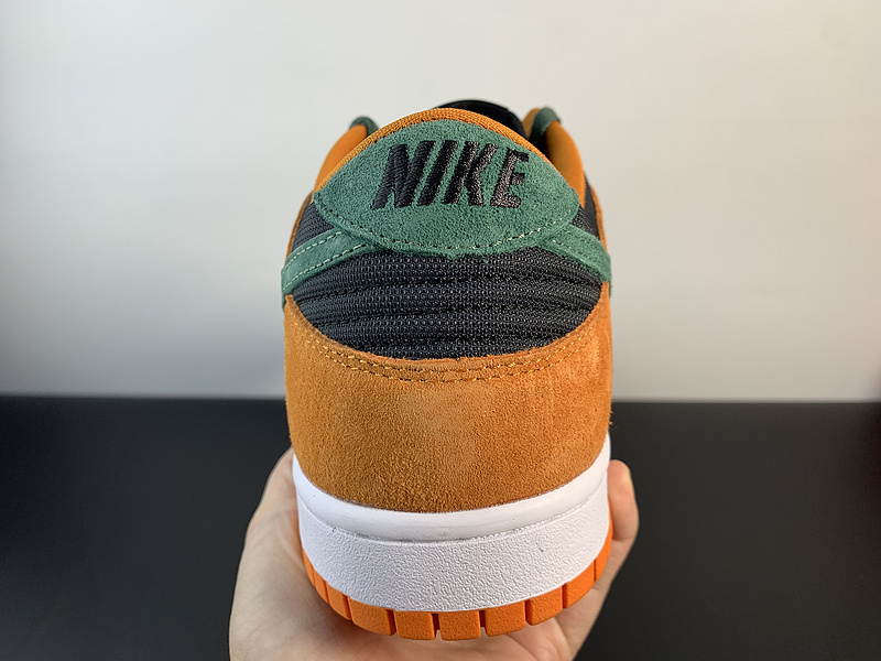 Dunk Low SP A1469-001